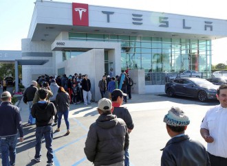 Tesla revela accidente mortal en un modelo S que tenía el autopiloto activado