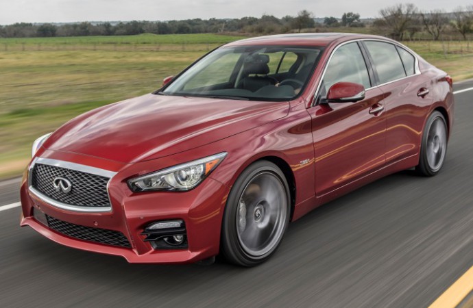 Infiniti Q50 del 2016