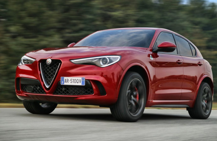 Para fabricar un SUV mas grande Alfa Romeo estirará el Stelvio